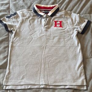 Tommy Hilfiger Light Gray Polo with Red 'H' Patch and Navy Trim size 8